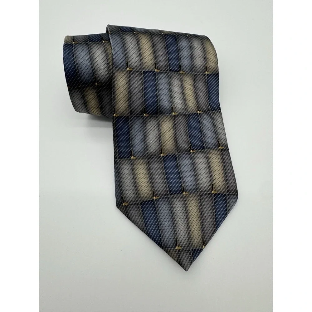 Bill Blass Black Label Silk Tie Gray Blue Geometric Check Pattern USA‎ Made